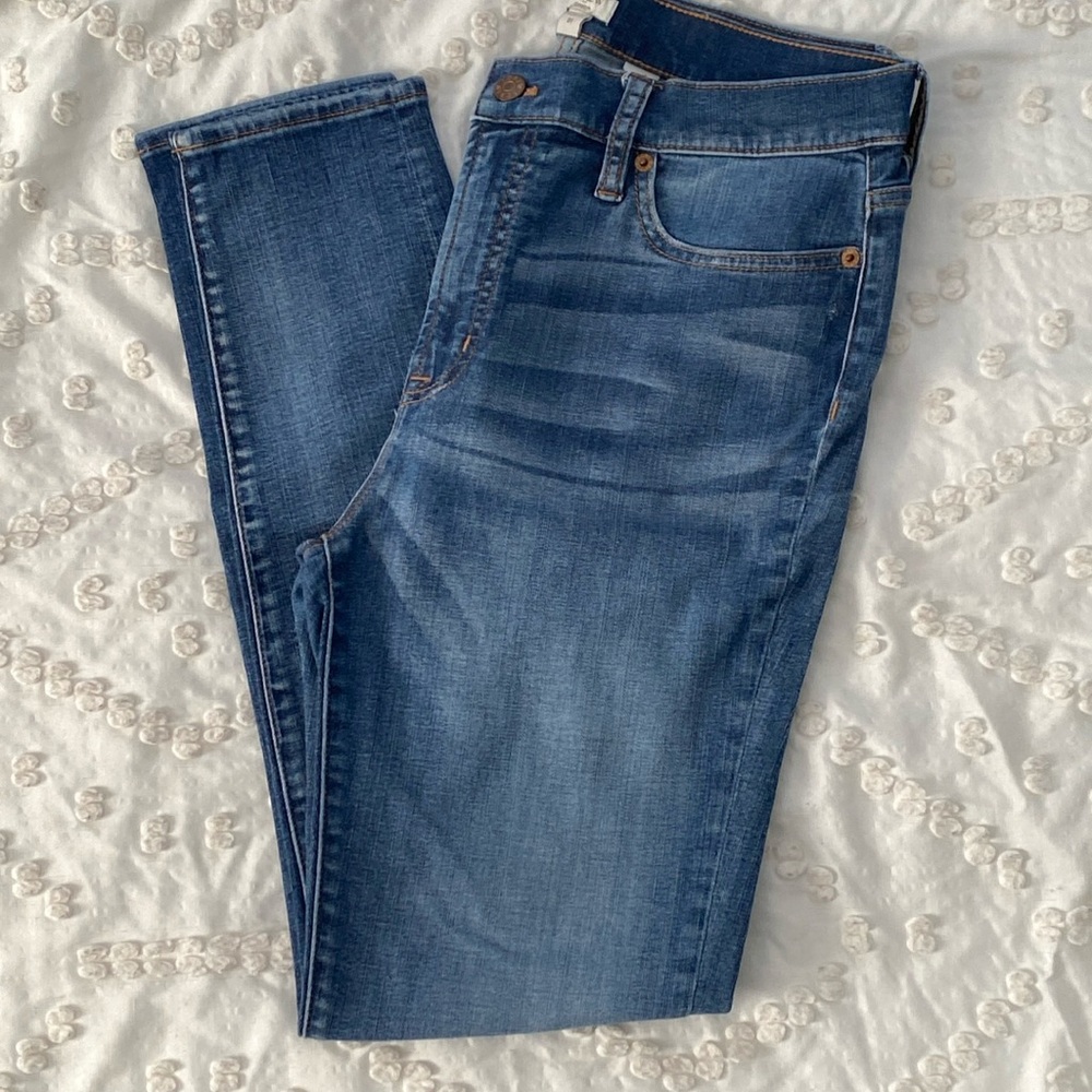 J Crew distressed stretch denim skinny size 31